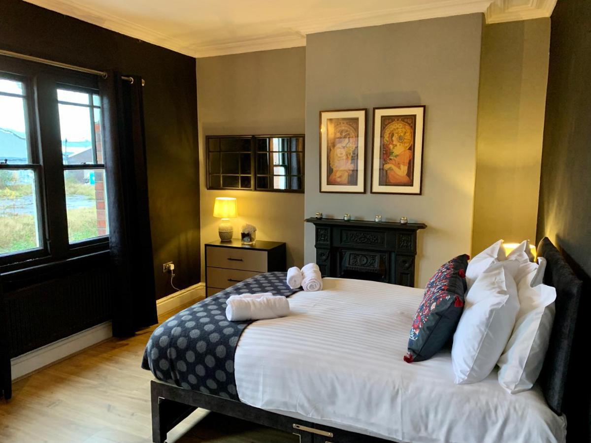 Stamer House By Yourstays, Stylish Quirky House, With 4 Double Bedrooms, Book Now! Stoke-on-Trent Exterior foto